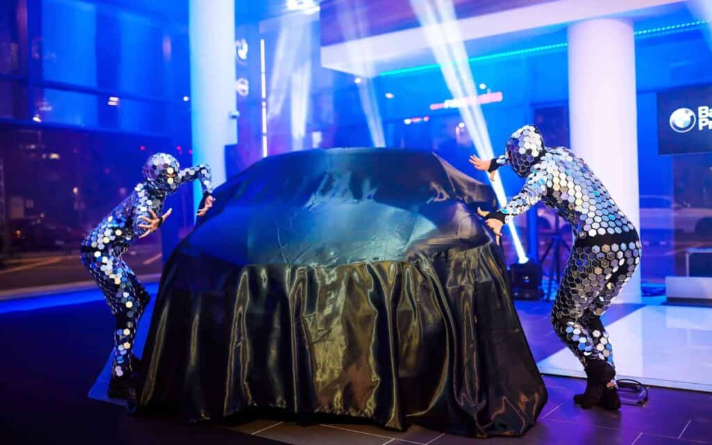 Puesta en escena del espectáculo de lanzamiento de los BMW X2 y X4
