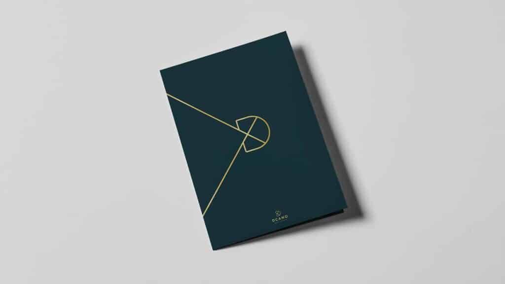 Carpeta corporativa de DCANO desarrollada por Mariona Agency
