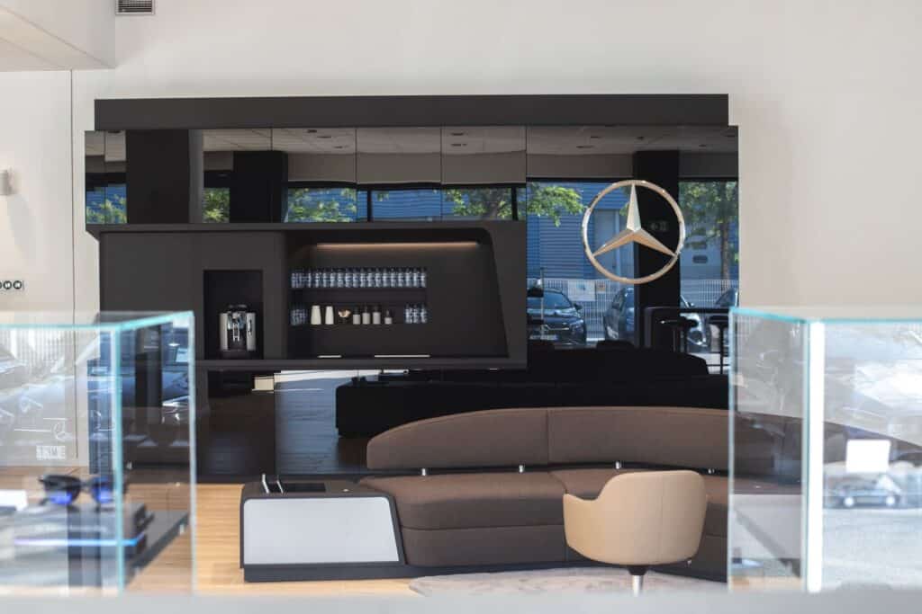 Espacio de marca Mercedes-Benz montado por Mariona Agency en el evento Dreamer
