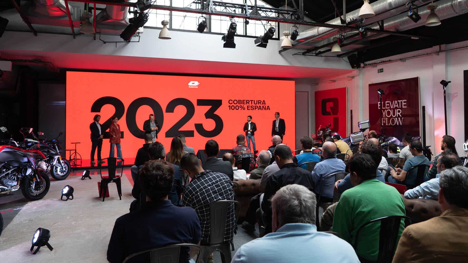 La pantalla «2023» en la presentación de QJ Motor a la prensa en Madrid