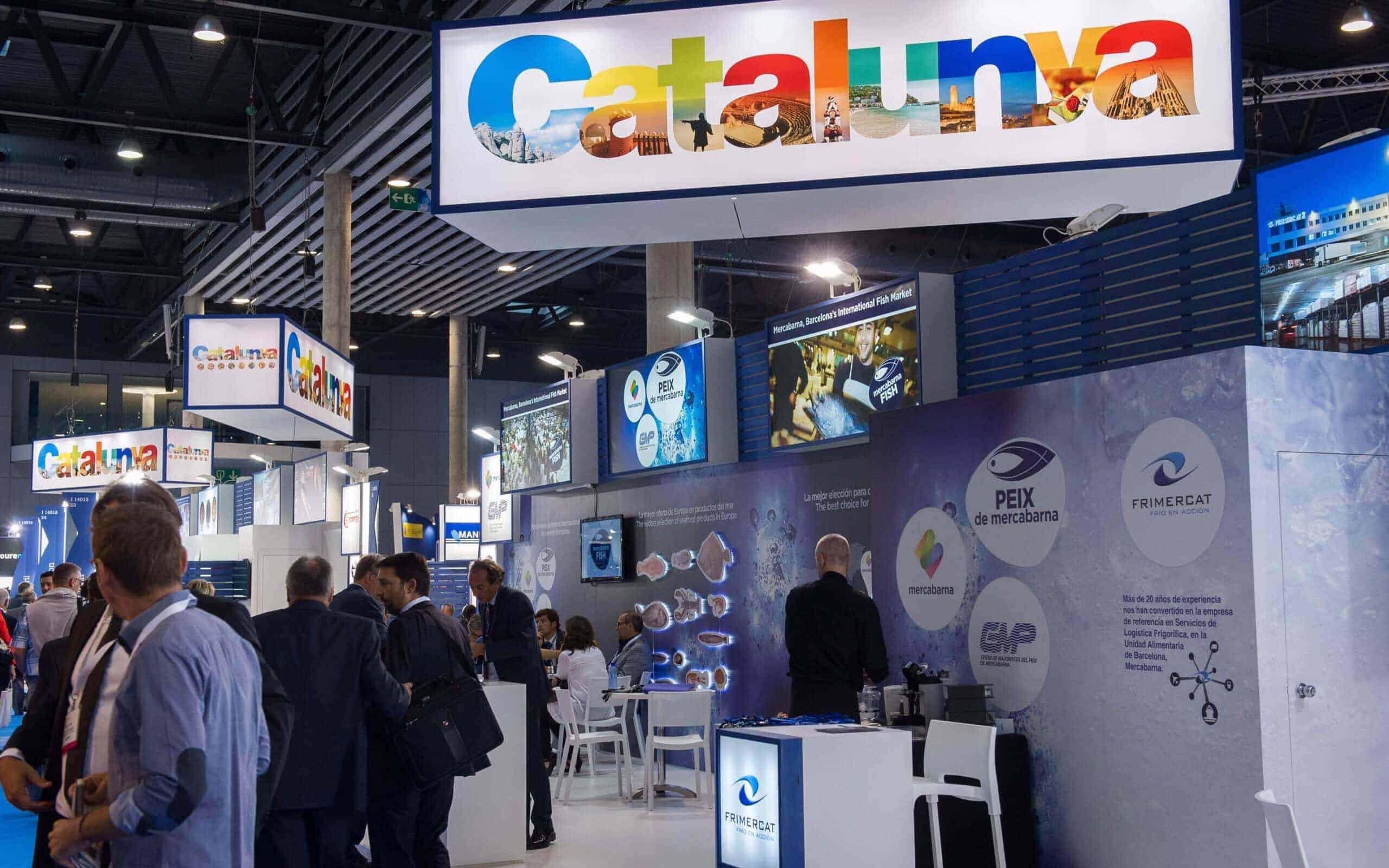 Montaje del stand de Mercabarna producido por Mariona Agency
