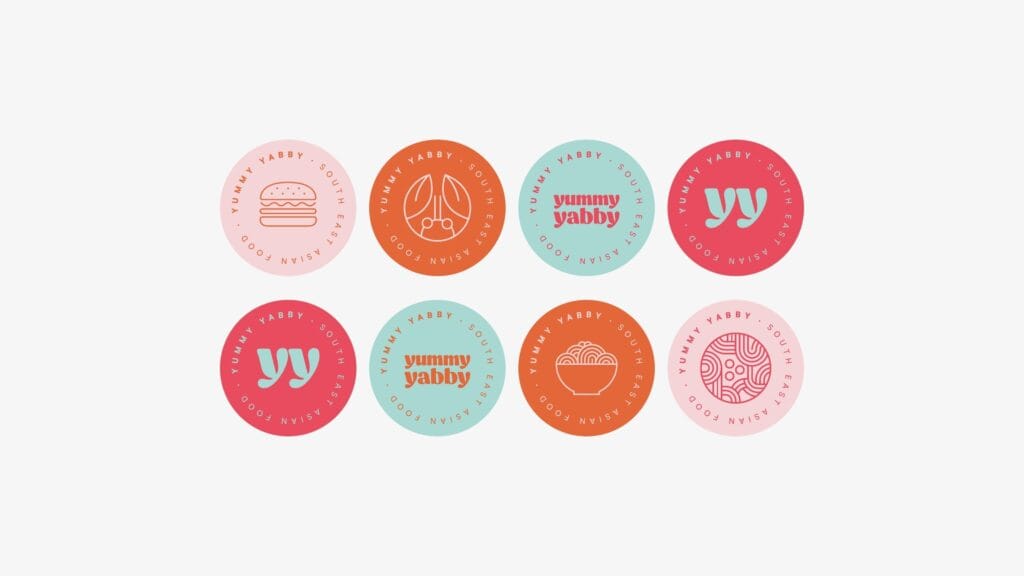 Pegatinas circulares de Yummy Yabby con iconos de platos y el monograma yy
