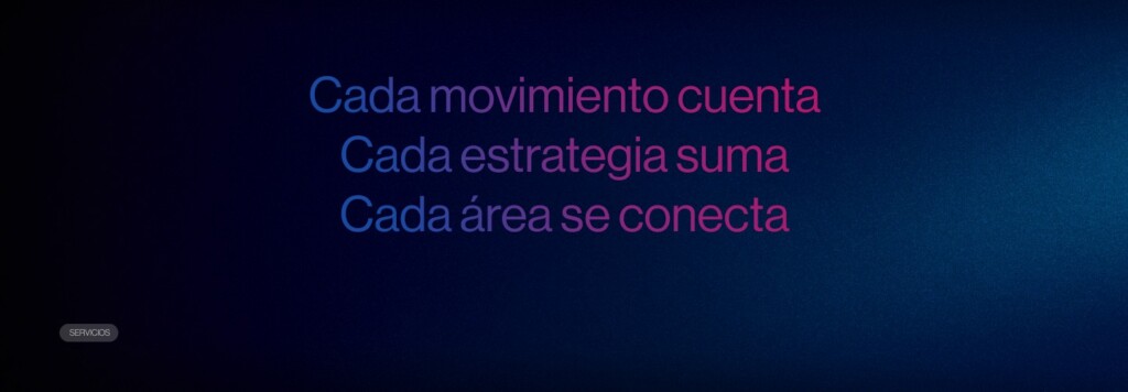 Diseño de la página de servicios de Eplus Consultores: «Cada movimiento cuenta. Cada estrategia suma. Cada área se conecta»