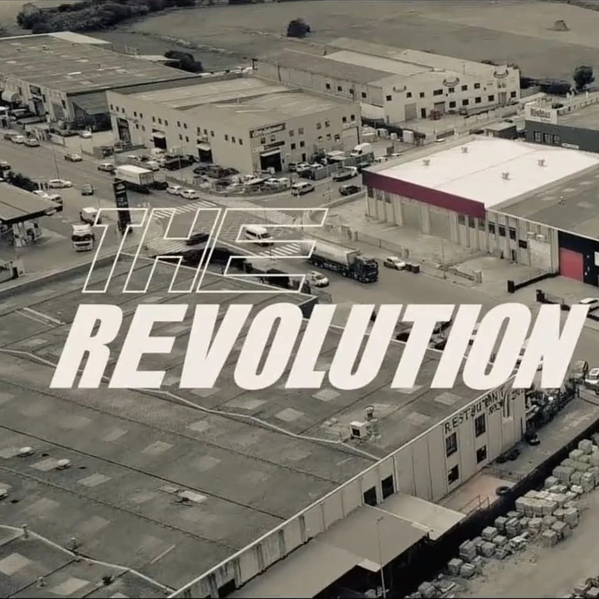 The Revolution: el título sobre la fábrica de Yasuni vista desde el aire